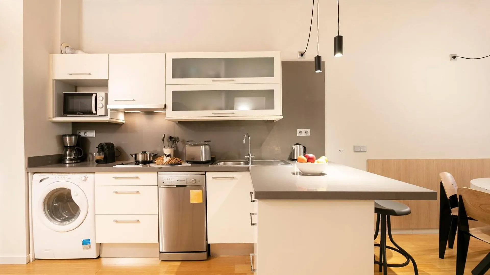 Aspasios Las Ramblas Apartments Barcelona